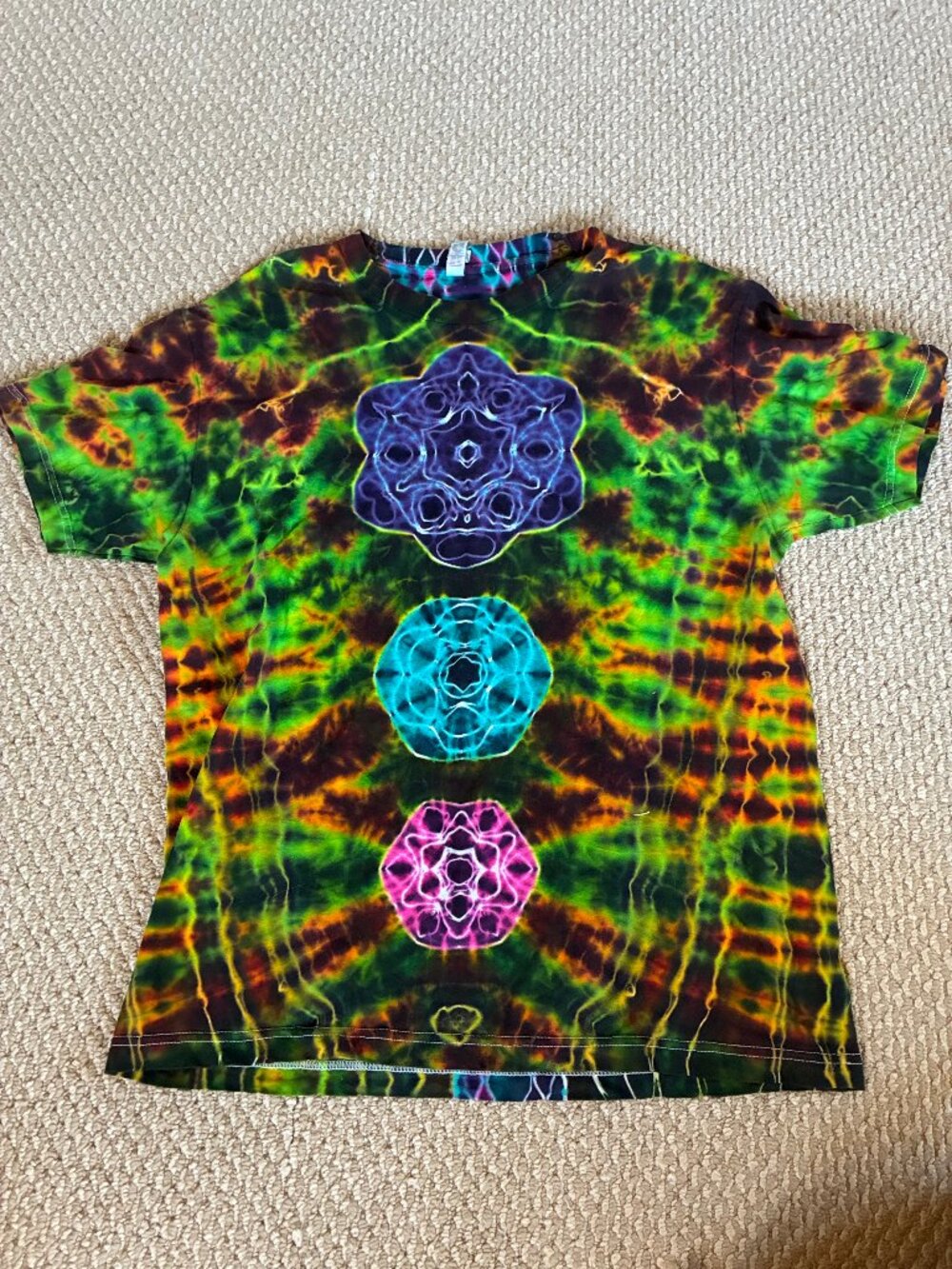 Handmade Chakras Tie Dye Shirt Large